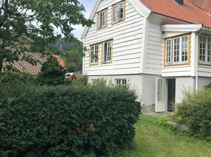 Stryn - House By The River